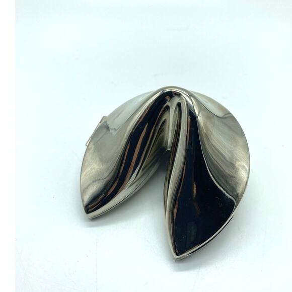 Fortune Cookie Trinket Box, Silver Plated‎ Chinese Fortune Good Luck gift - Picture 1 of 7